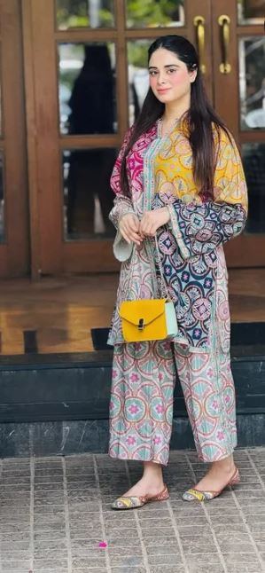 Elegant 2Pc