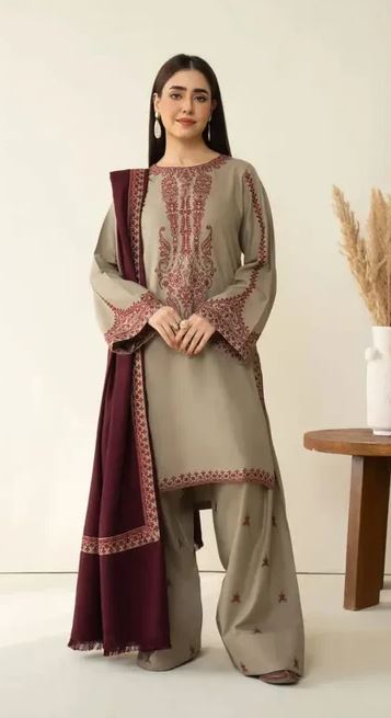 ROMISA EMBROIDERY 2PC (Marina stuff)
